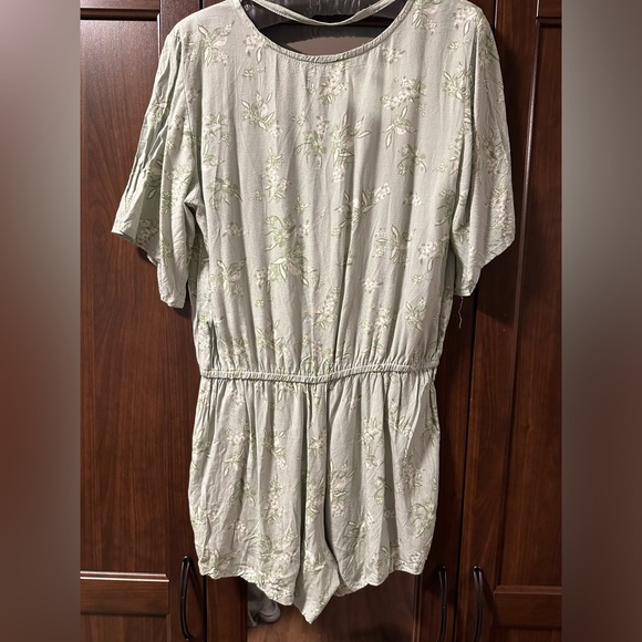 Yireh jumper - Picture 4 of 4